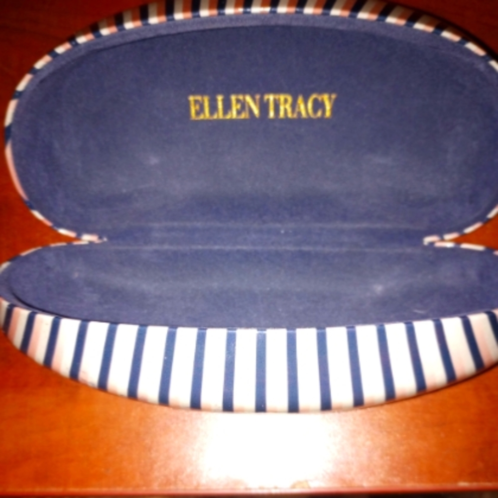 Ellen Tracy Hard Eyeglass Case